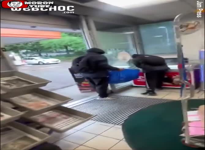 Video :Sainsbury's ice cream freezer is looted by thieves